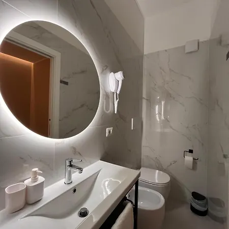 Colosseum Deluxe 4* Roma