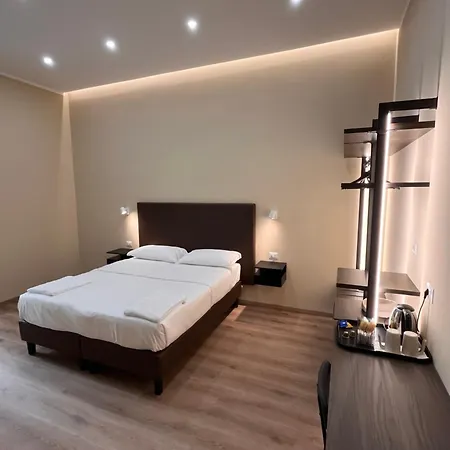 Affittacamere Colosseum Deluxe 4*