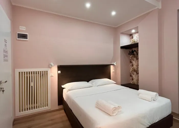 Colosseum Deluxe Гостевой дом Рим